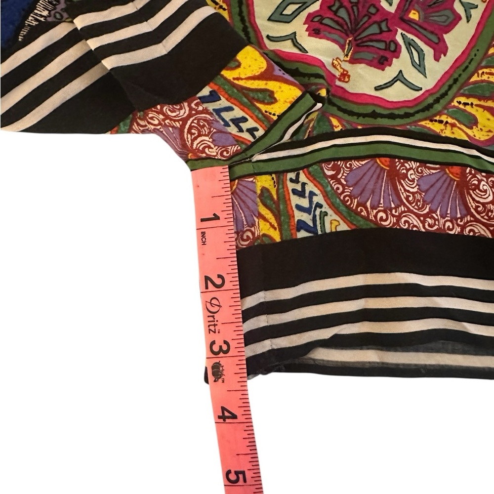 Anthropologie Colorful Patterned Women's Shorts - Picture 4 of 4